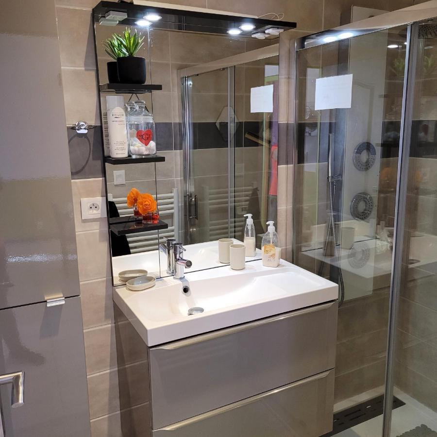 Appartement Agreable Et Spacieux Ensoleille Valros Екстер'єр фото